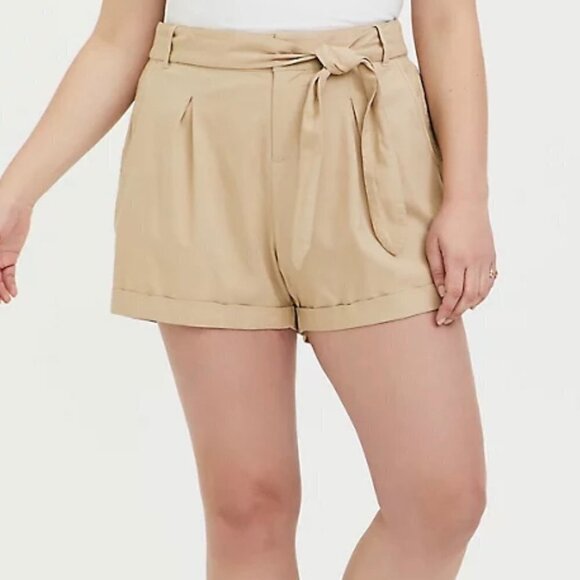 Torrid Womens NWT Khaki 3.5 Inch Pull-On Linen Blend High-Rise Shorts Size 26 - Picture 1 of 9